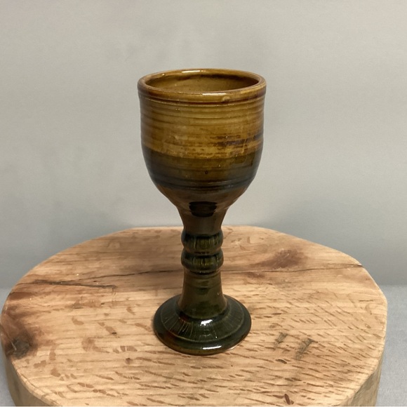 Beautiful Ceramic Crafted Goblet in deep greens & deep yellows - Very Nice - Picture 5 of 11